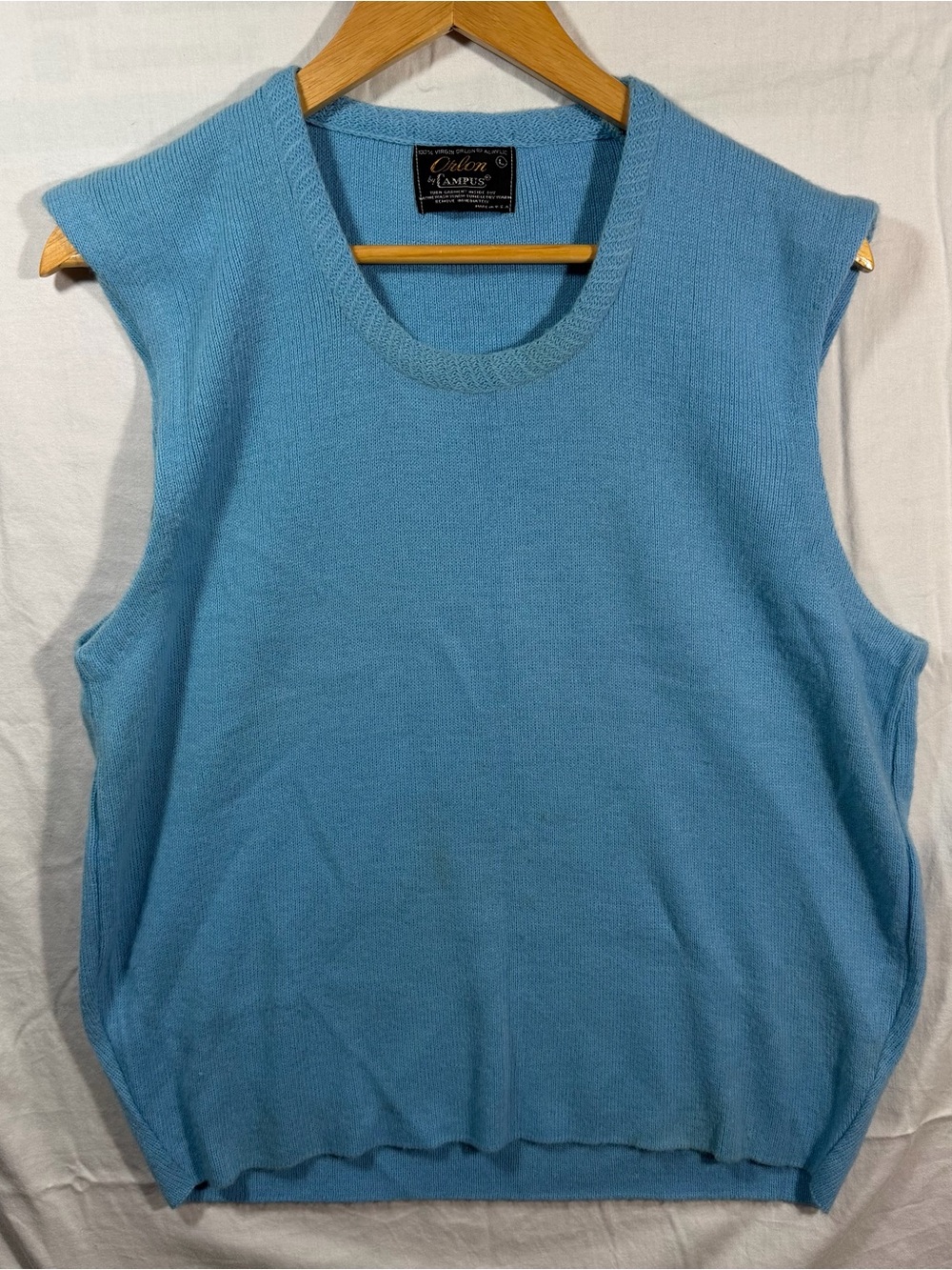 VTG Sweater Vest Top Large Expressions by Campus Virgin Orlon Acrylic USA Made